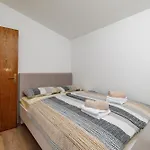 Appartement By The Sea In