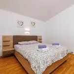 Appartement By The Sea In Lopar