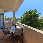 By The Sea In Appartement Lopar