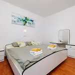 Appartement By The Sea In Lopar