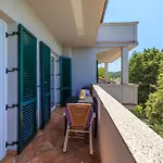 By The Sea In Appartement