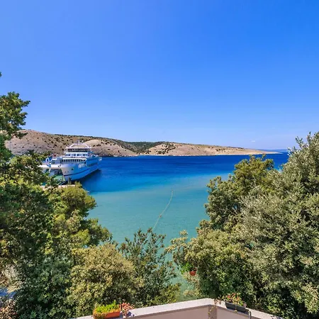 By The Sea In Apartment Lopar
