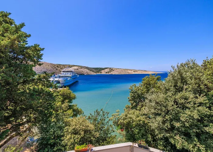 By The Sea In Apartment Lopar