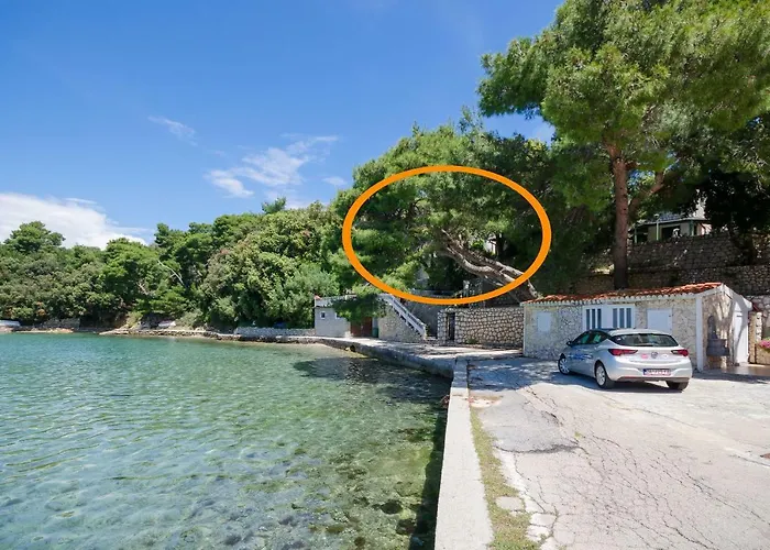 By The Sea In Apartment Lopar