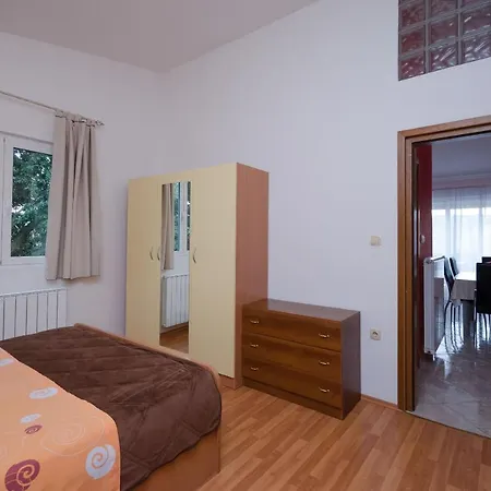 By The Sea In Apartment Lopar