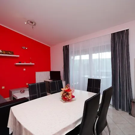 Apartment By The Sea In Lopar