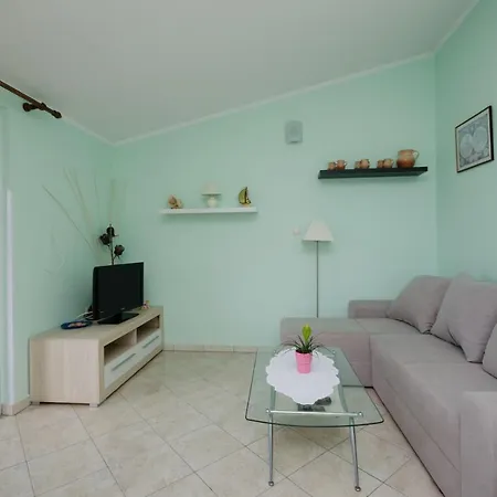 By The Sea In Apartment Lopar