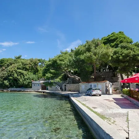 By The Sea In Apartman