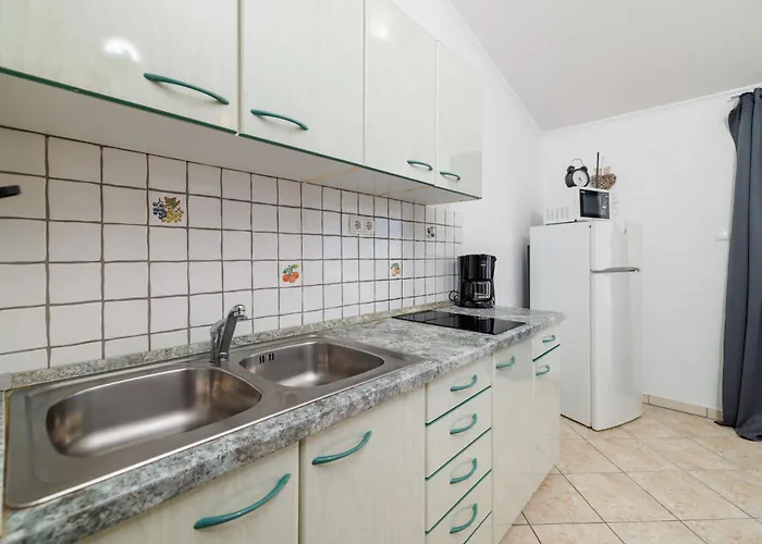Apartment By The Sea In Lopar